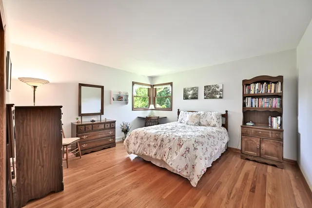 $400,000 | 4111 West Grange Avenue, Greenfield, WI 53221