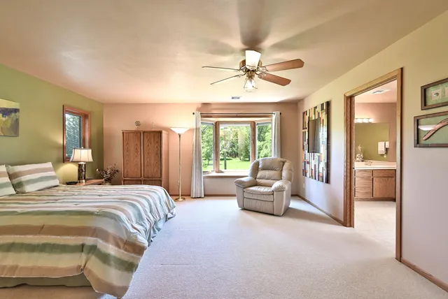 $400,000 | 4111 West Grange Avenue, Greenfield, WI 53221