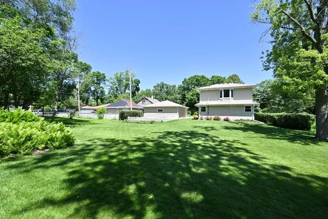 $400,000 | 4111 West Grange Avenue, Greenfield, WI 53221