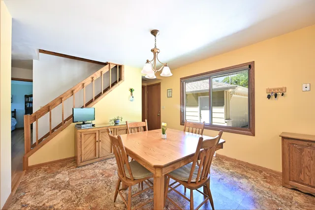 $400,000 | 4111 West Grange Avenue, Greenfield, WI 53221