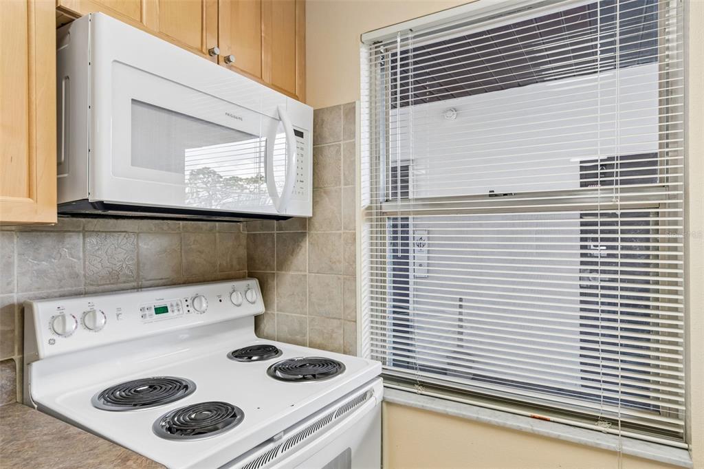 2438 Enterprise Road, Unit 25 Clearwater, FL 33763 - Photo 11 of 71