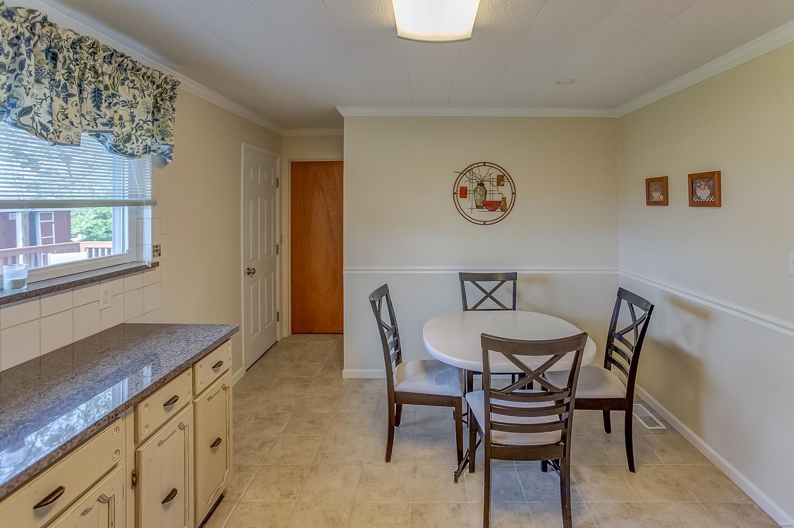 3717 Ruth Drive Granite City, IL 62040 - Photo 10 of 27 Gallery Image 10