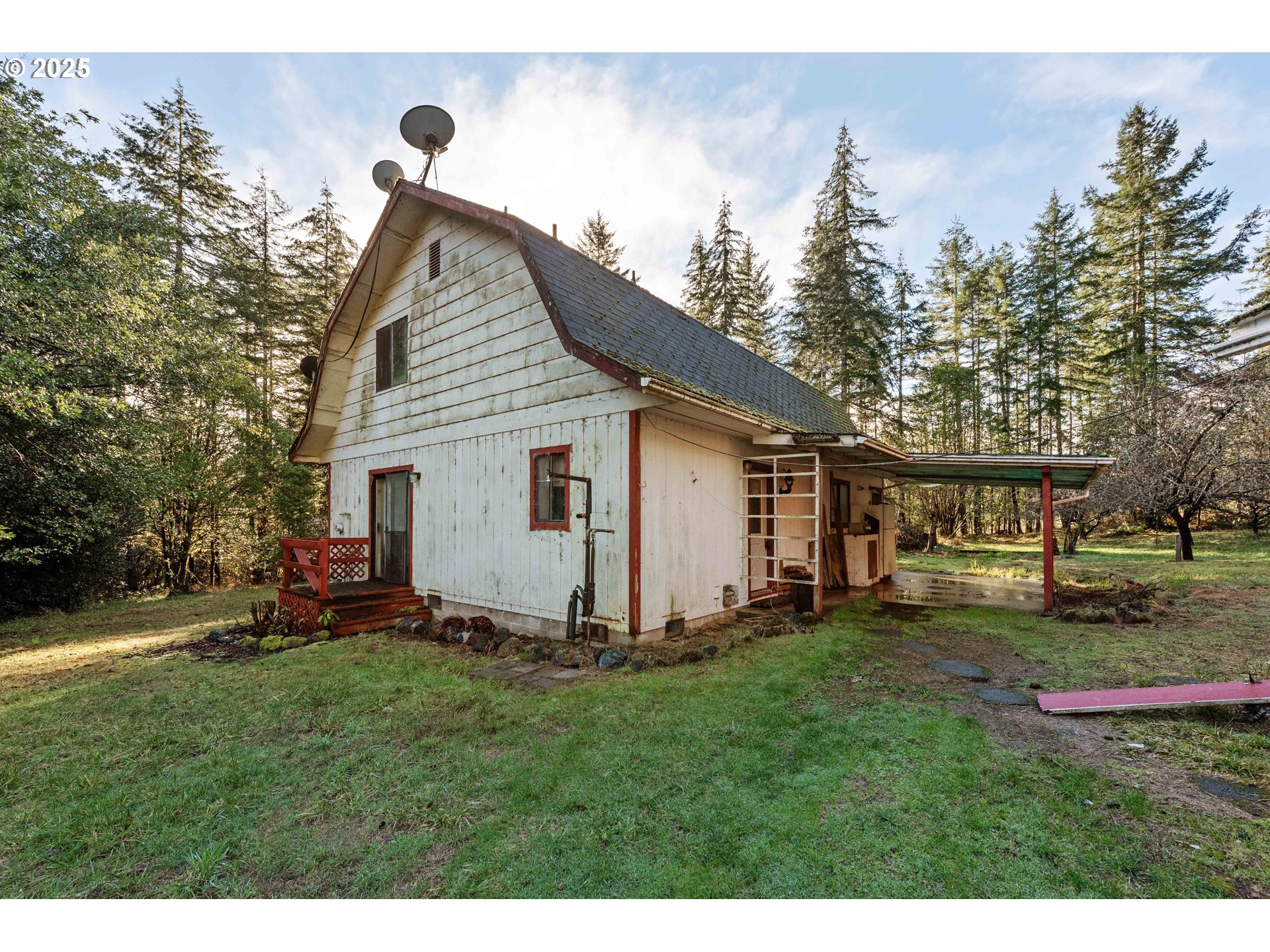 57433 Fairview Road Coquille, OR 97423 - Photo 3 of 37 Gallery Image 3