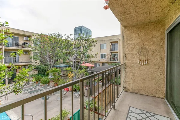 $449,000 | 365 Burchett Street, Unit 217, Glendale, CA 91203