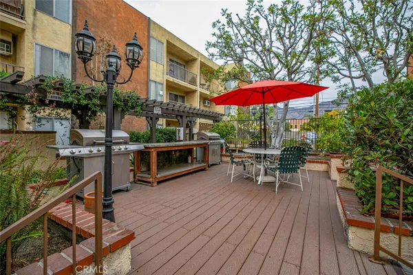 $449,000 | 365 Burchett Street, Unit 217, Glendale, CA 91203