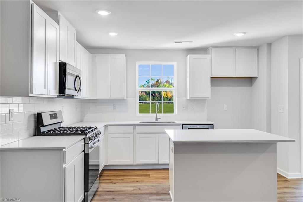 175 Plumtree Court King, NC 27021 - Photo 12 of 30