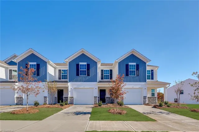 $219,999 | 175 Plumtree Court, King, NC 27021