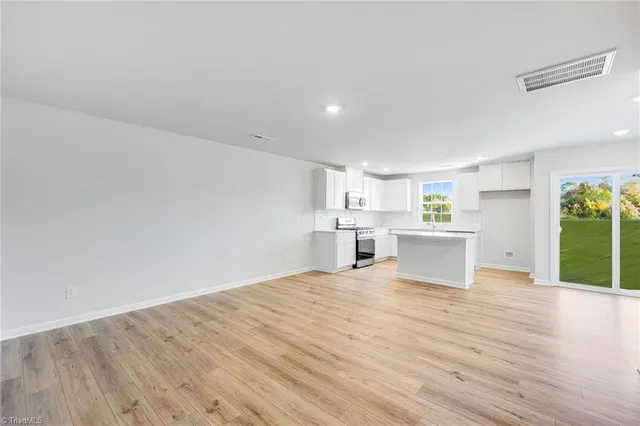 $219,999 | 175 Plumtree Court, King, NC 27021