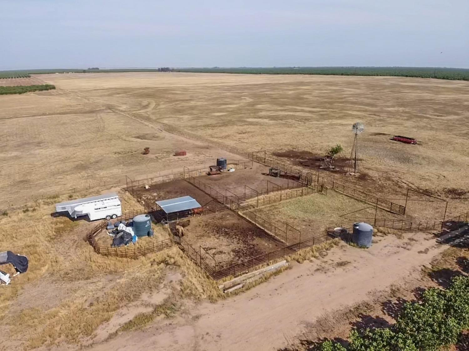 14155 Buchanan Hollow Road Le Grand, CA 95333 - Photo 44 of 46 a view of an ocean and beach