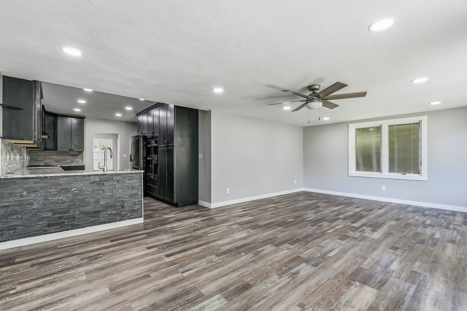 2908 26th Street Moline, IL 61265 - Photo 19 of 39