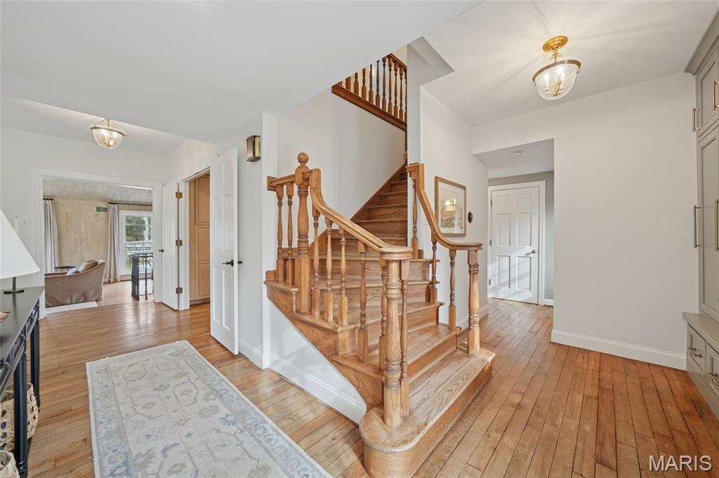 3 Countryside Lane Frontenac, MO 63131 - Photo 6 of 53