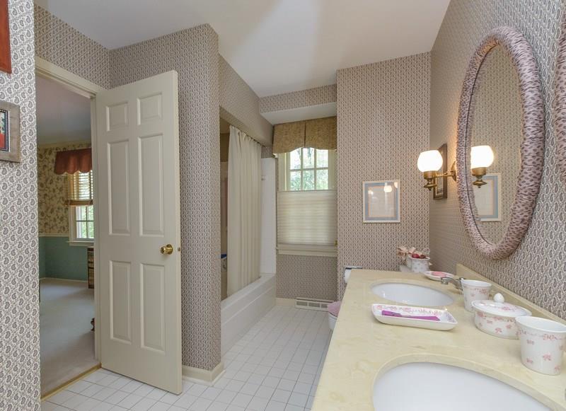 135 Witherow Road Sewickley, PA 15143 - Photo 16 of 25 Full bath on main level. Opens into first floor bedroom as well as entry hall.