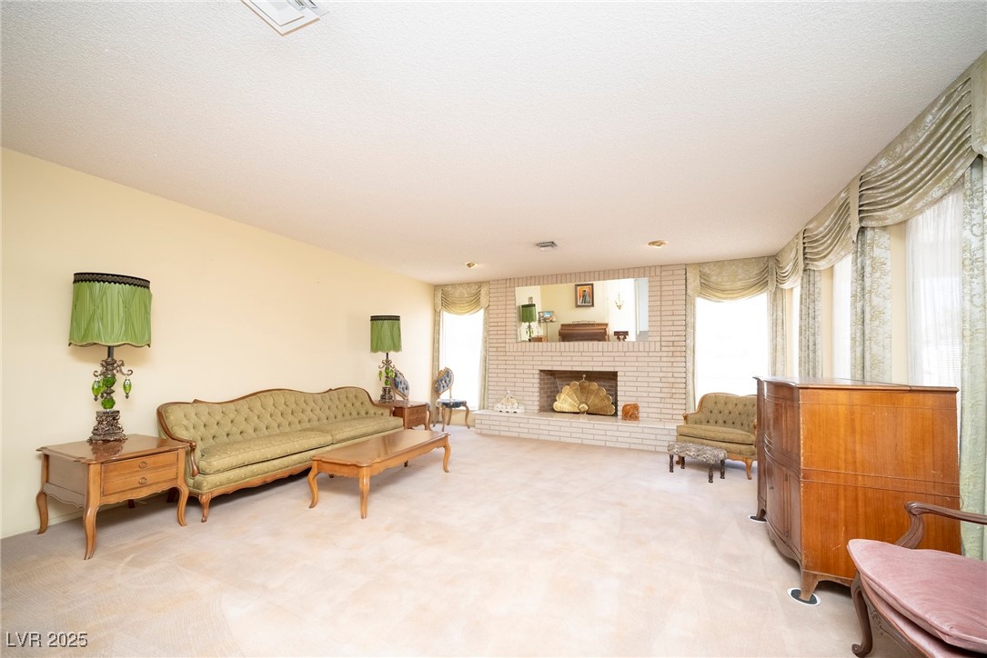 2755 East Russell Road Las Vegas, NV 89120 - Photo 14 of 77 Gallery Image 14