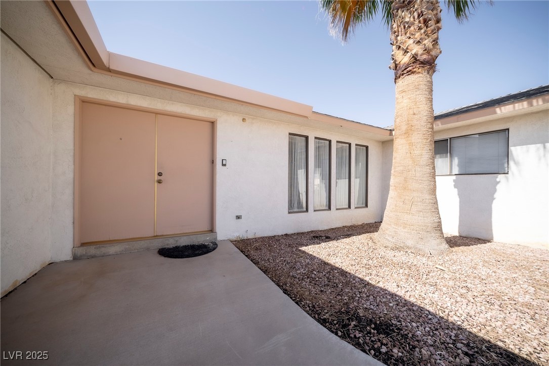 2755 East Russell Road Las Vegas, NV 89120 - Photo 2 of 77 Gallery Image 2