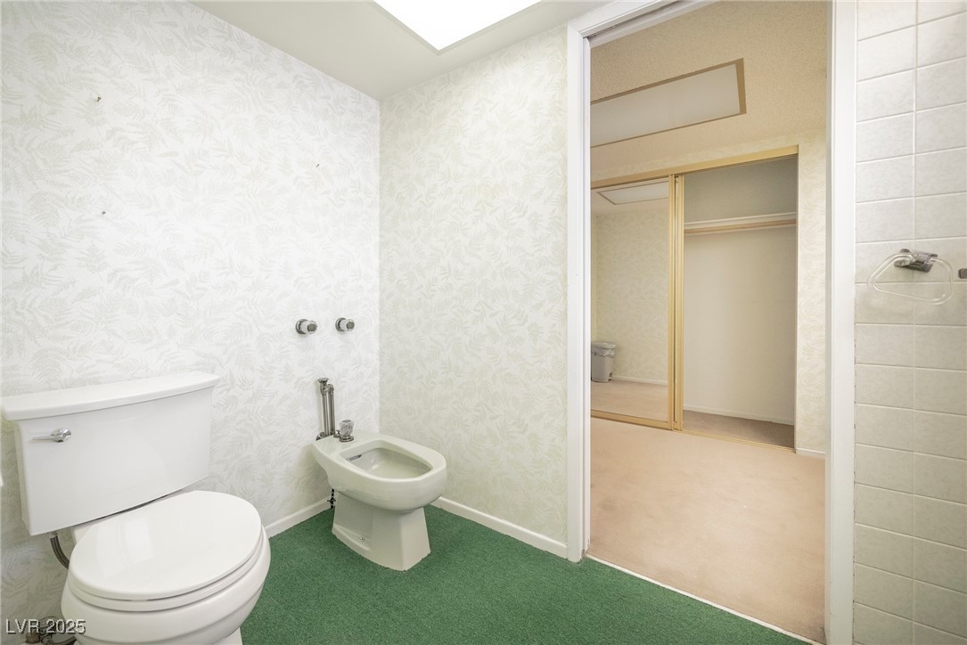 2755 East Russell Road Las Vegas, NV 89120 - Photo 28 of 77 Gallery Image 28
