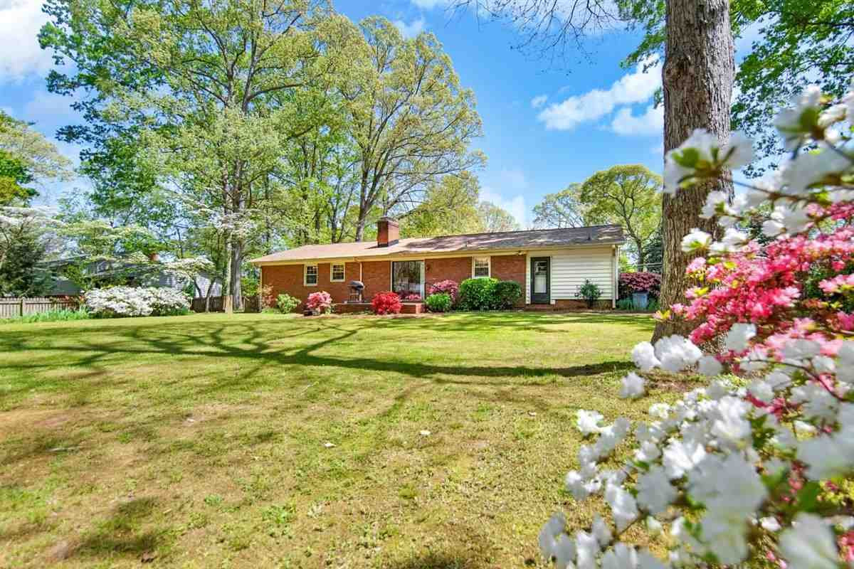 1204 Kingston Ridge Road Cary, NC 27511 - Photo 1 of 28 1204 Kingston Ridge - Spring is Here