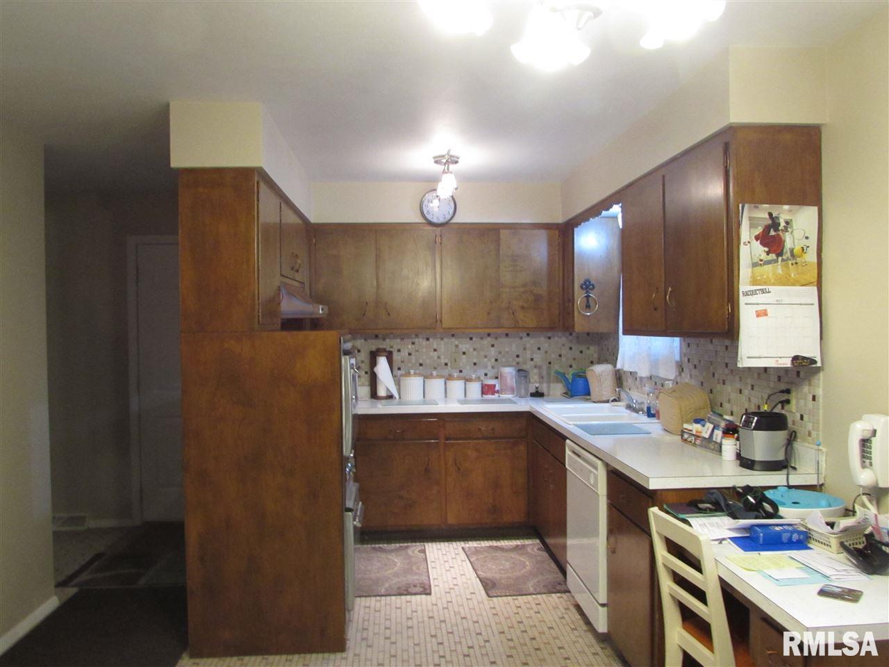 3118 West Chartwell Road Peoria, IL 61614 - Photo 18 of 24 Gallery Image 18