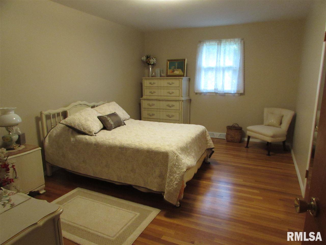 3118 West Chartwell Road Peoria, IL 61614 - Photo 9 of 24 Gallery Image 9