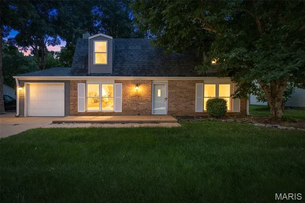 $255,000 | 1954 Parkton Way, Barnhart, MO 63012