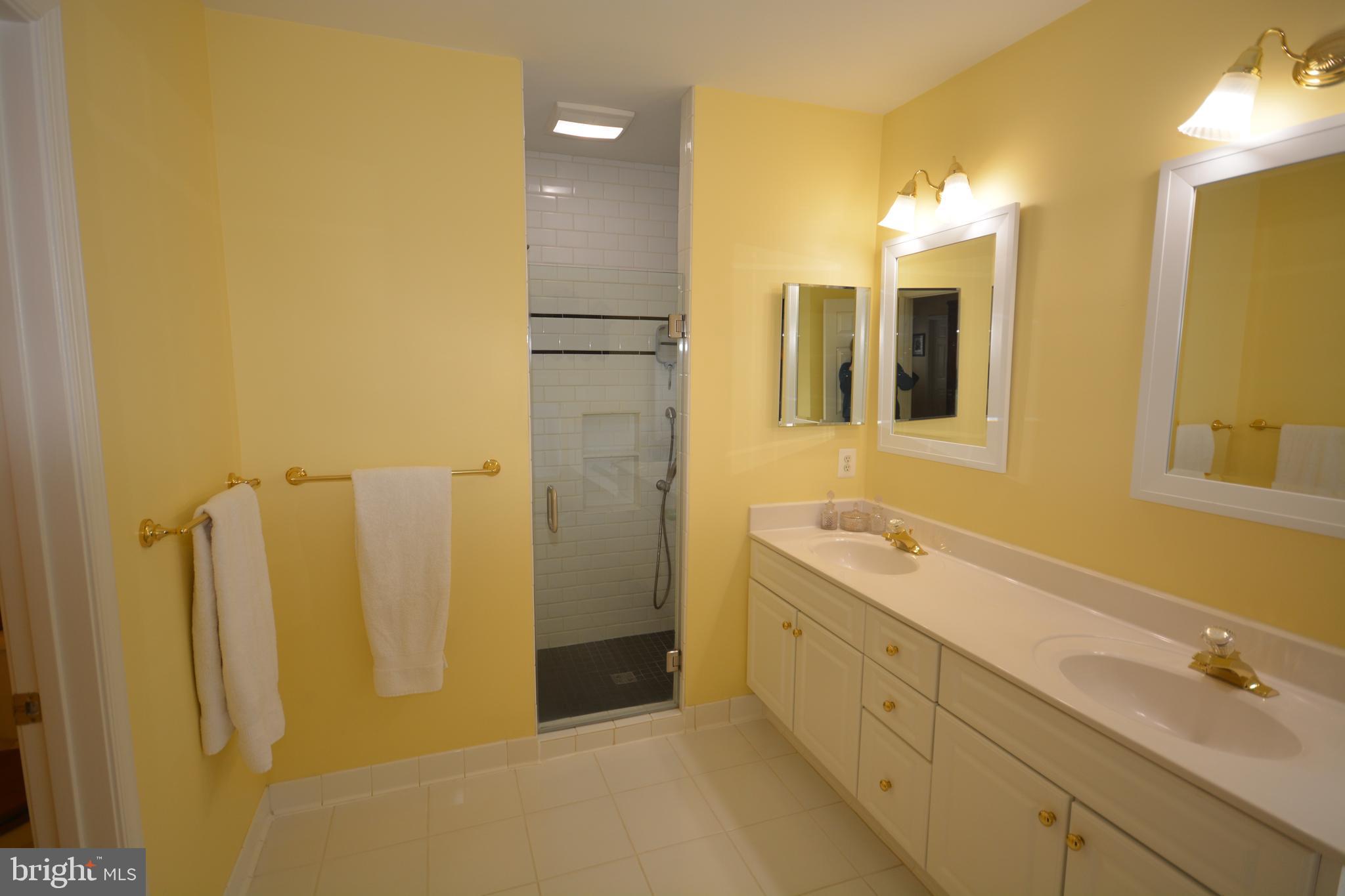 549 Coover Road Annapolis, MD 21401 - Photo 22 of 43 Lovely double vanity in master bath.