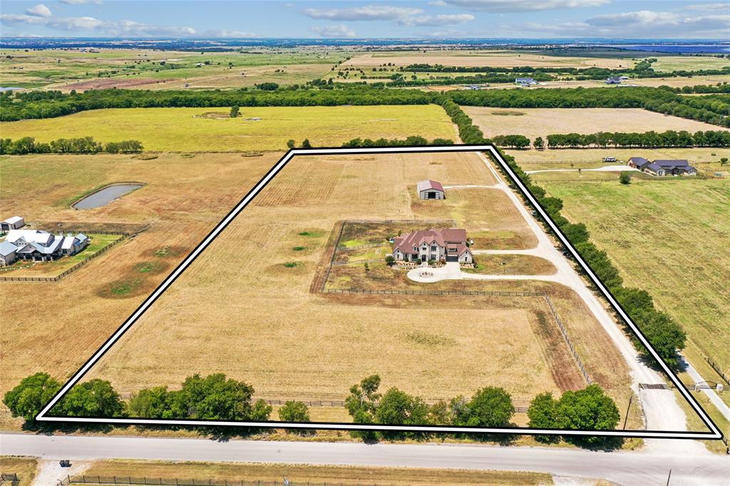 5550 Donald Road Krum, TX 76249 - Photo 2 of 37 Gallery Image 2