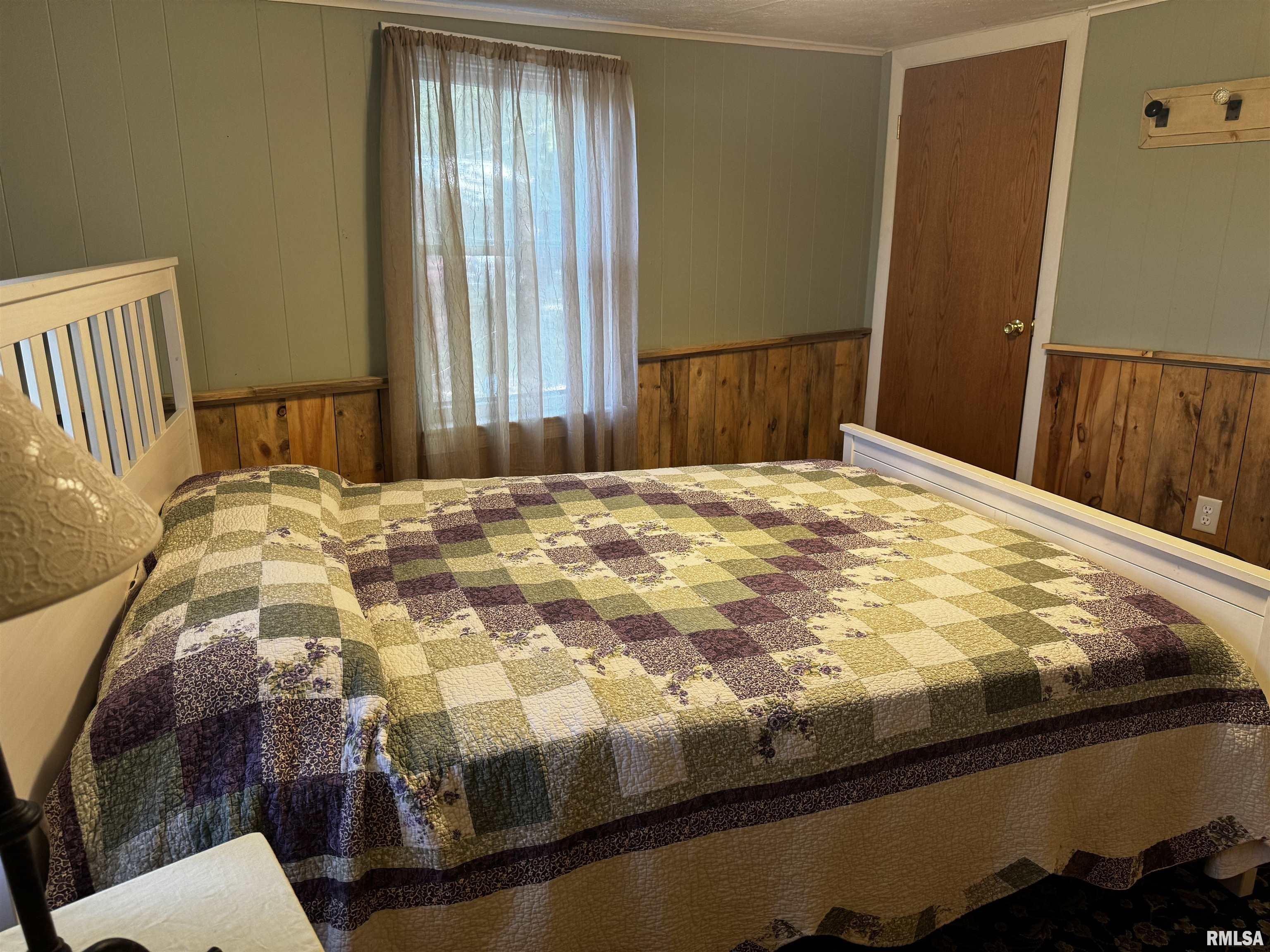 12099 Sunset Drive Manito, IL 61546 - Photo 16 of 26