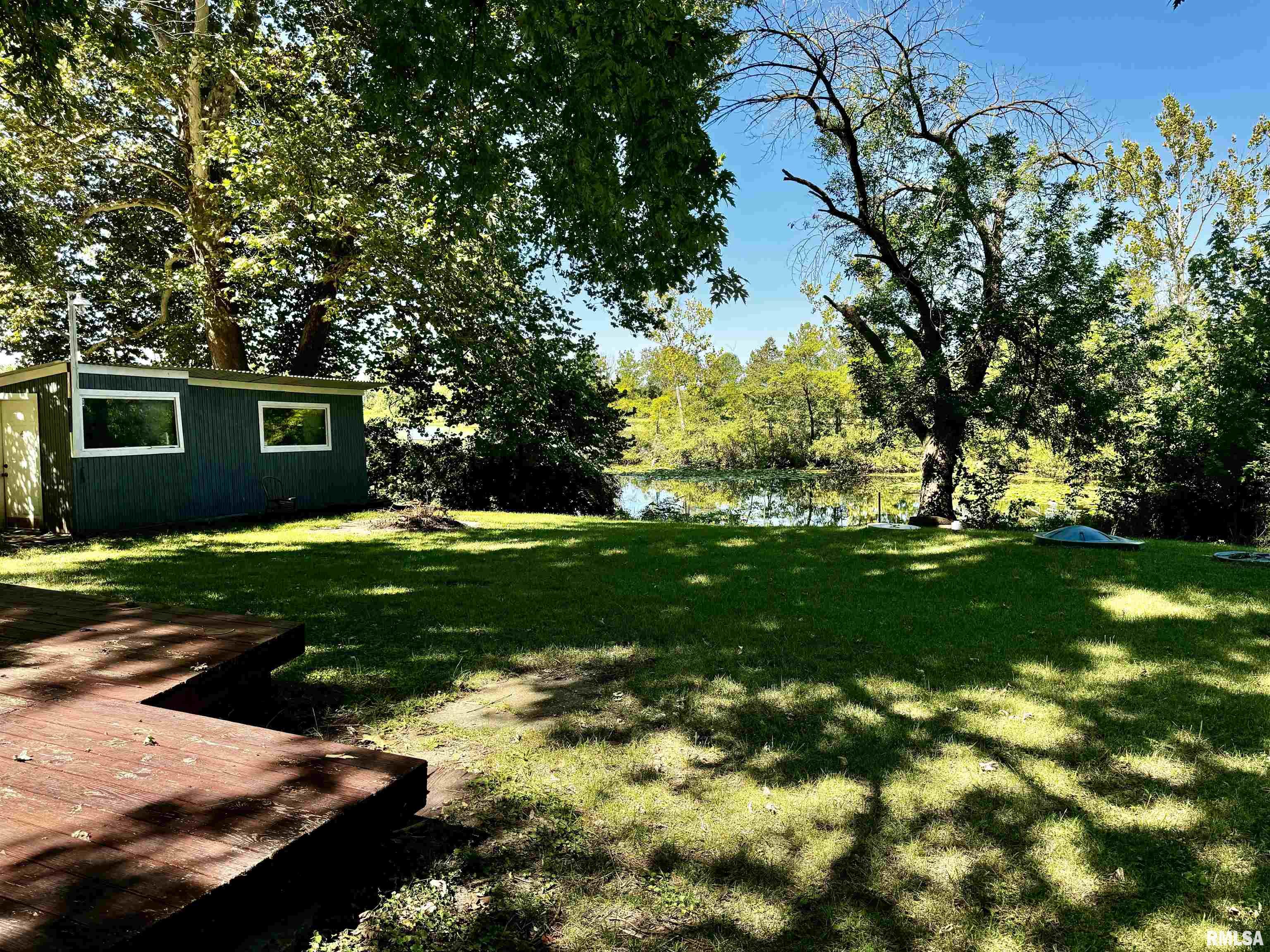 12099 Sunset Drive Manito, IL 61546 - Photo 21 of 26