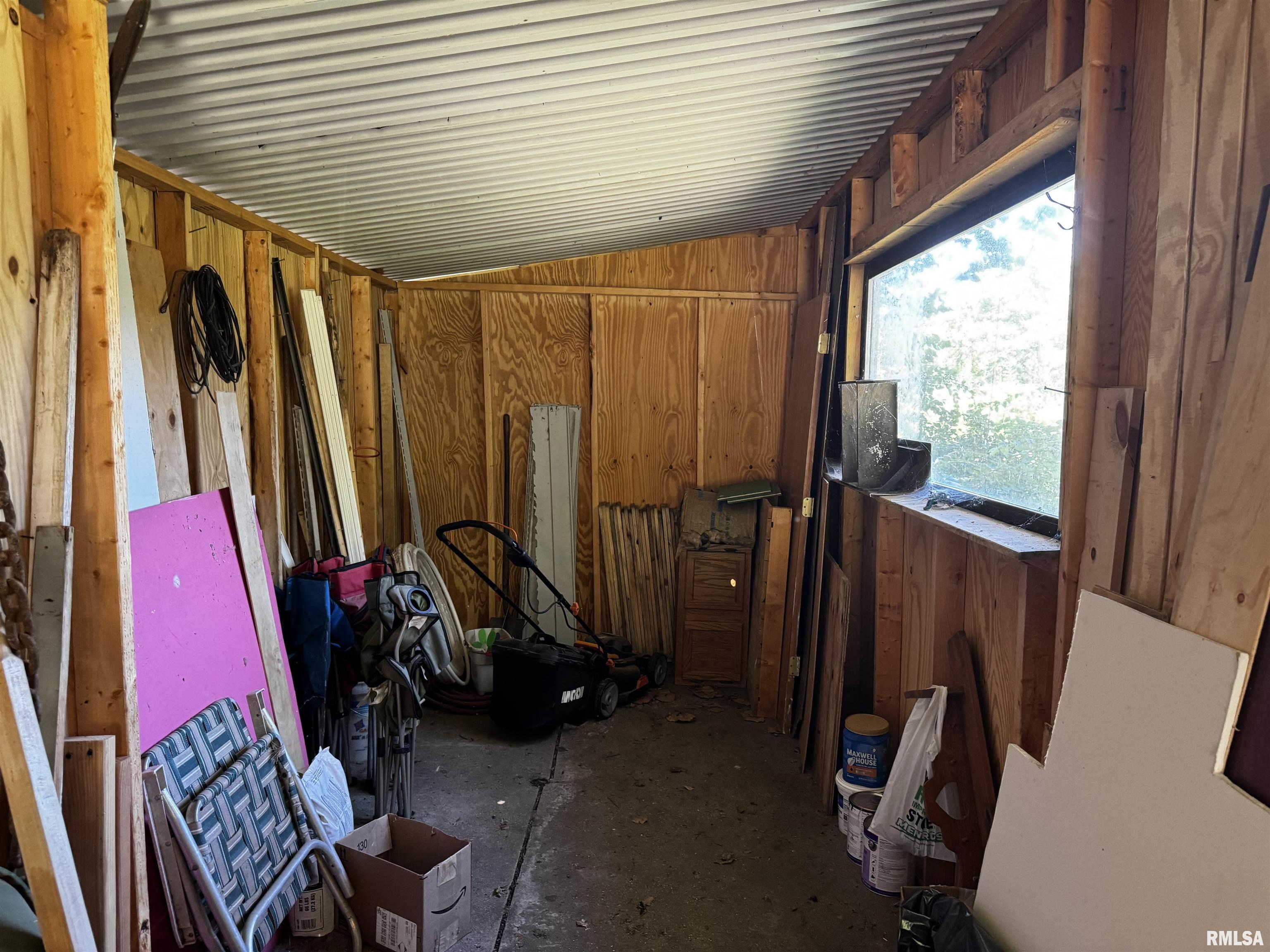 12099 Sunset Drive Manito, IL 61546 - Photo 23 of 26