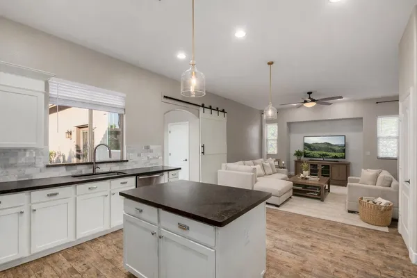 $3,500 | 4326 East Cloudburst Court, Gilbert, AZ 85297