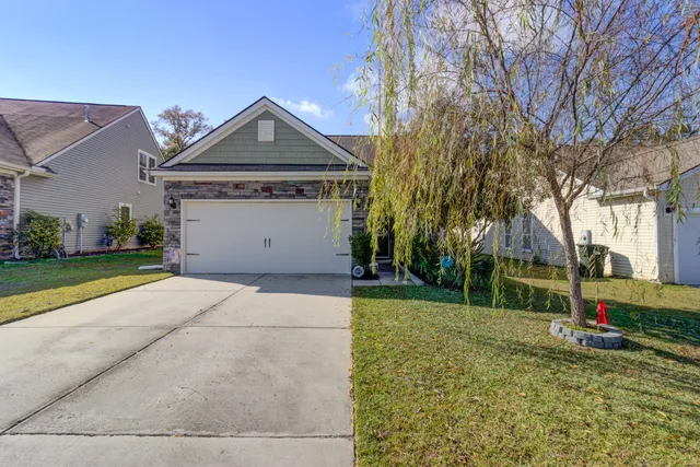$332,000 | 126 Chaste Tree Circle, Goose Creek, SC 29445