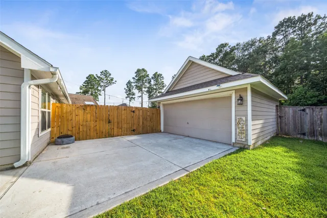 $1,950 | 257 North Lynx Trail, Montgomery, TX 77316