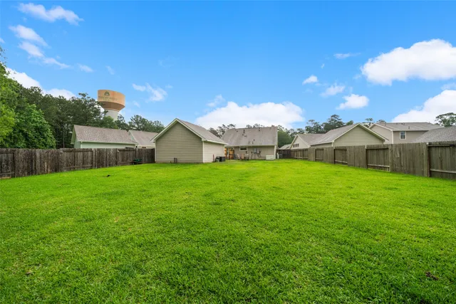 $1,950 | 257 North Lynx Trail, Montgomery, TX 77316