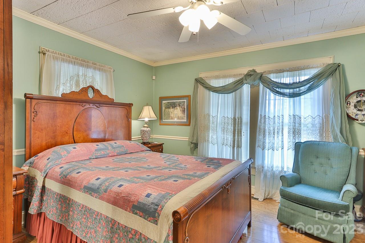96 Pinewood Road Granite Falls, NC 28630 - Photo 14 of 27 Gallery Image 14