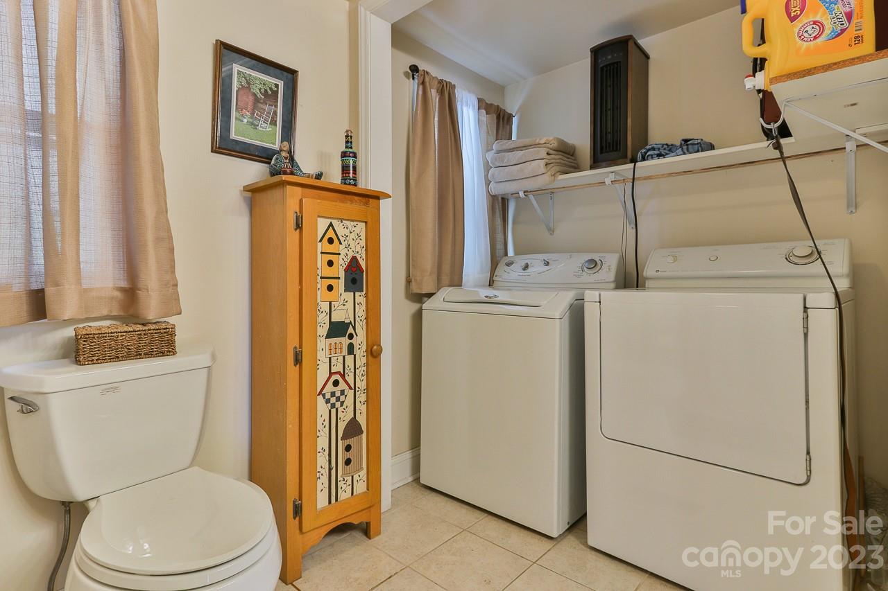 96 Pinewood Road Granite Falls, NC 28630 - Photo 19 of 27 Gallery Image 19