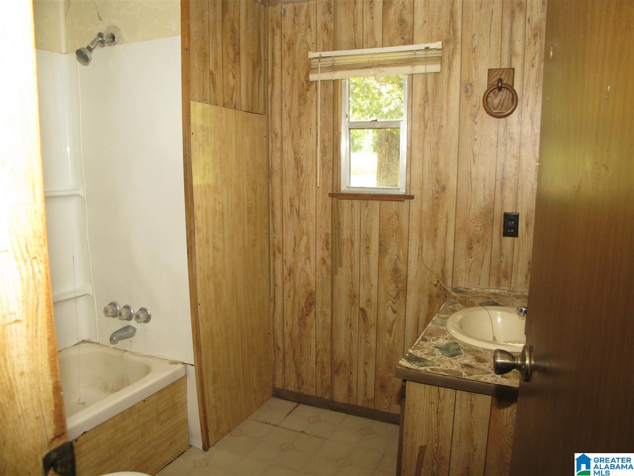 1784 Big Springs Road West Blocton, AL 35184 - Photo 12 of 14