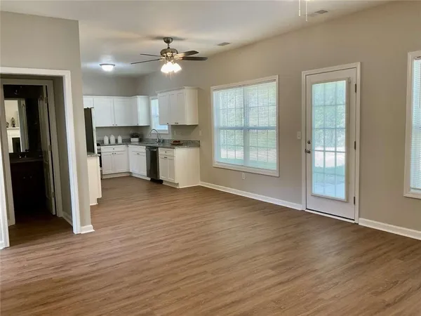 $395,000 | 592 Kyles Circle, Hiram, GA 30141