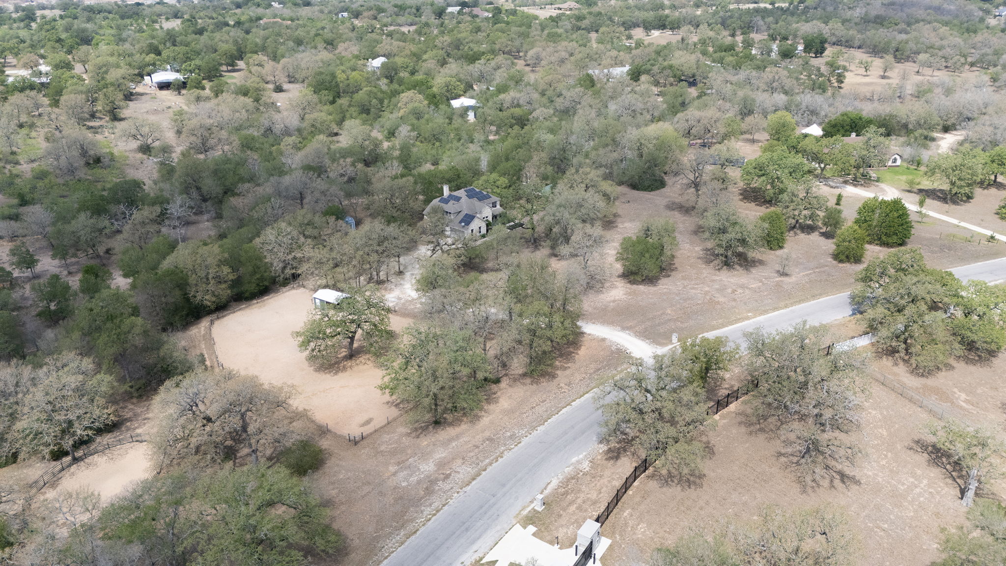 202 The Oaks Boulevard Elgin, TX 78621 - Photo 34 of 40 Bird's eye view