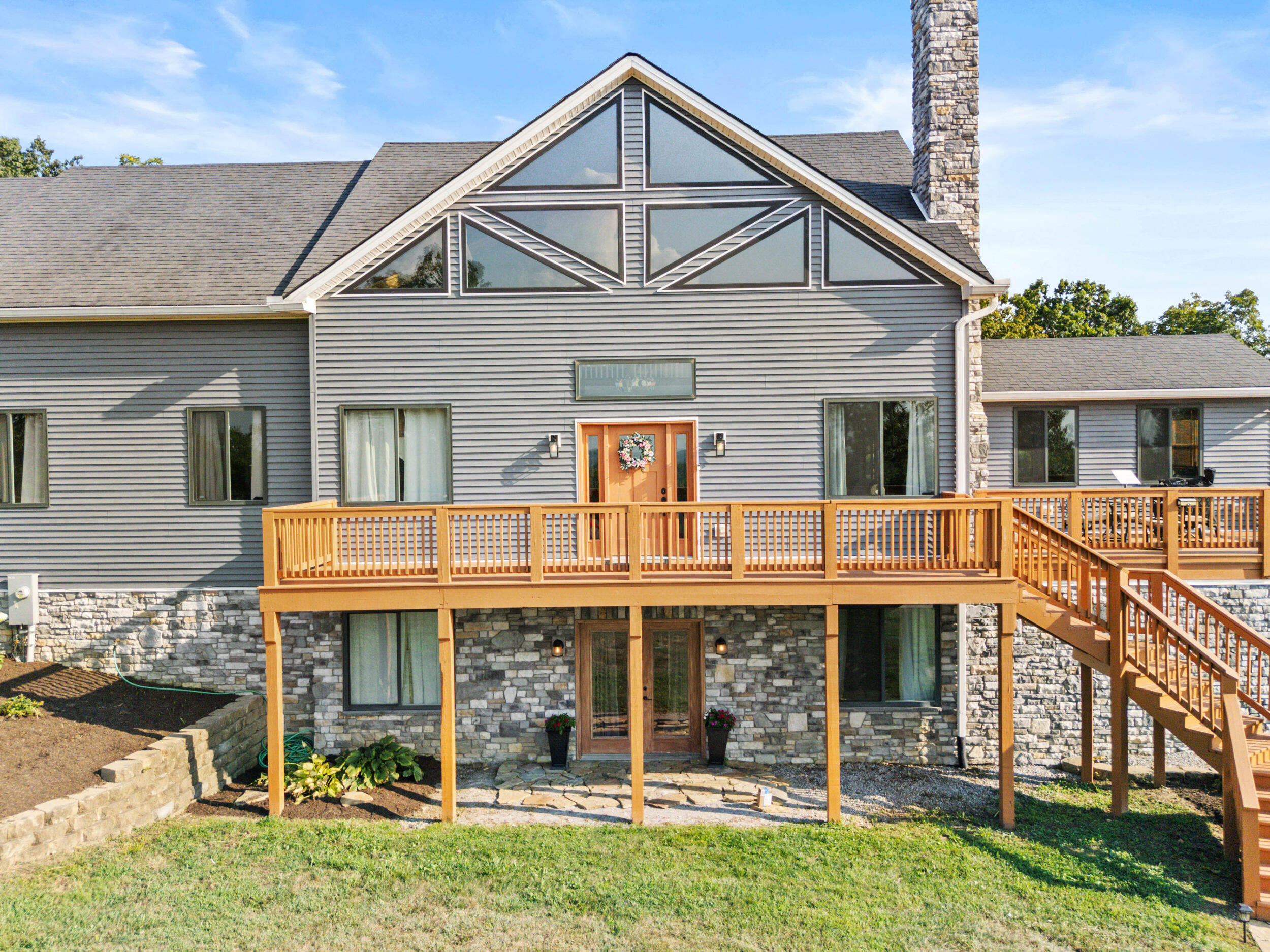 5134 Peaks Mill Road Frankfort, KY 40601 - Photo 6 of 93 9_dji_20250819180042_0459_d