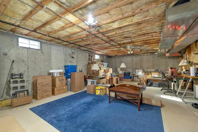 $1,195,000 | 31 Long Meadow Drive, Brentwood, NH 03833