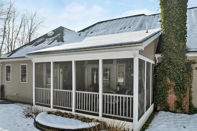 $1,195,000 | 31 Long Meadow Drive, Brentwood, NH 03833