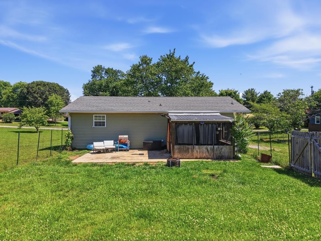 163 Haley Avenue Doyle, TN 38559 - Photo 22 of 25