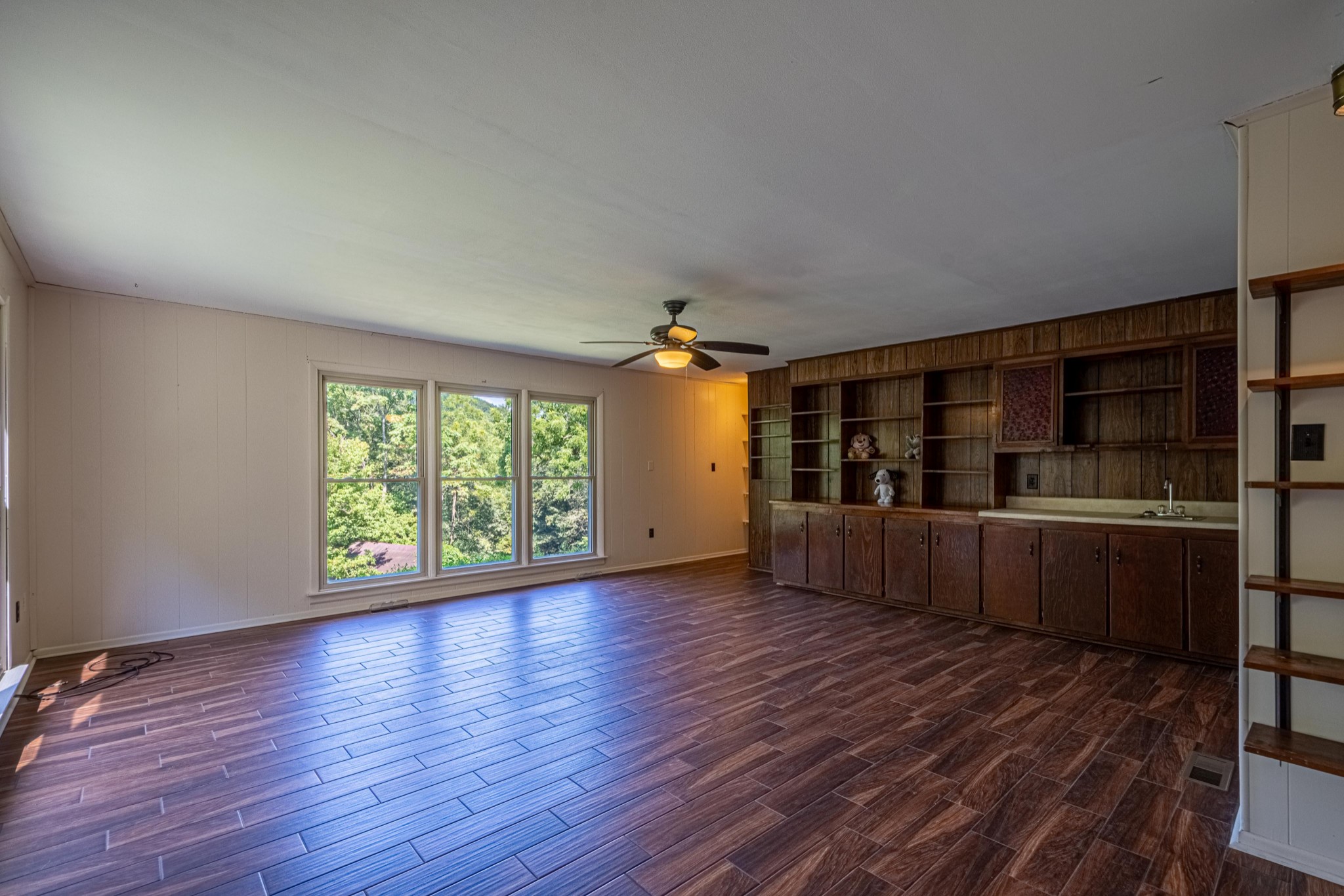 2842 Dog Branch Road Prospect, TN 38477 - Photo 18 of 50 wooden floor in an empty room with a window