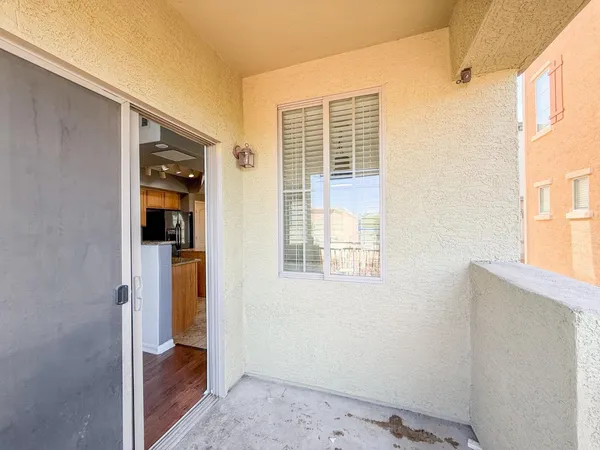 $1,795 | 16825 North 14th Street, Unit 90, Phoenix, AZ 85022