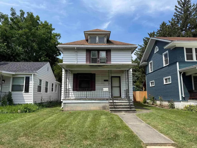 $109,500 | 3722 South Harrison Street, Fort Wayne, IN 46807