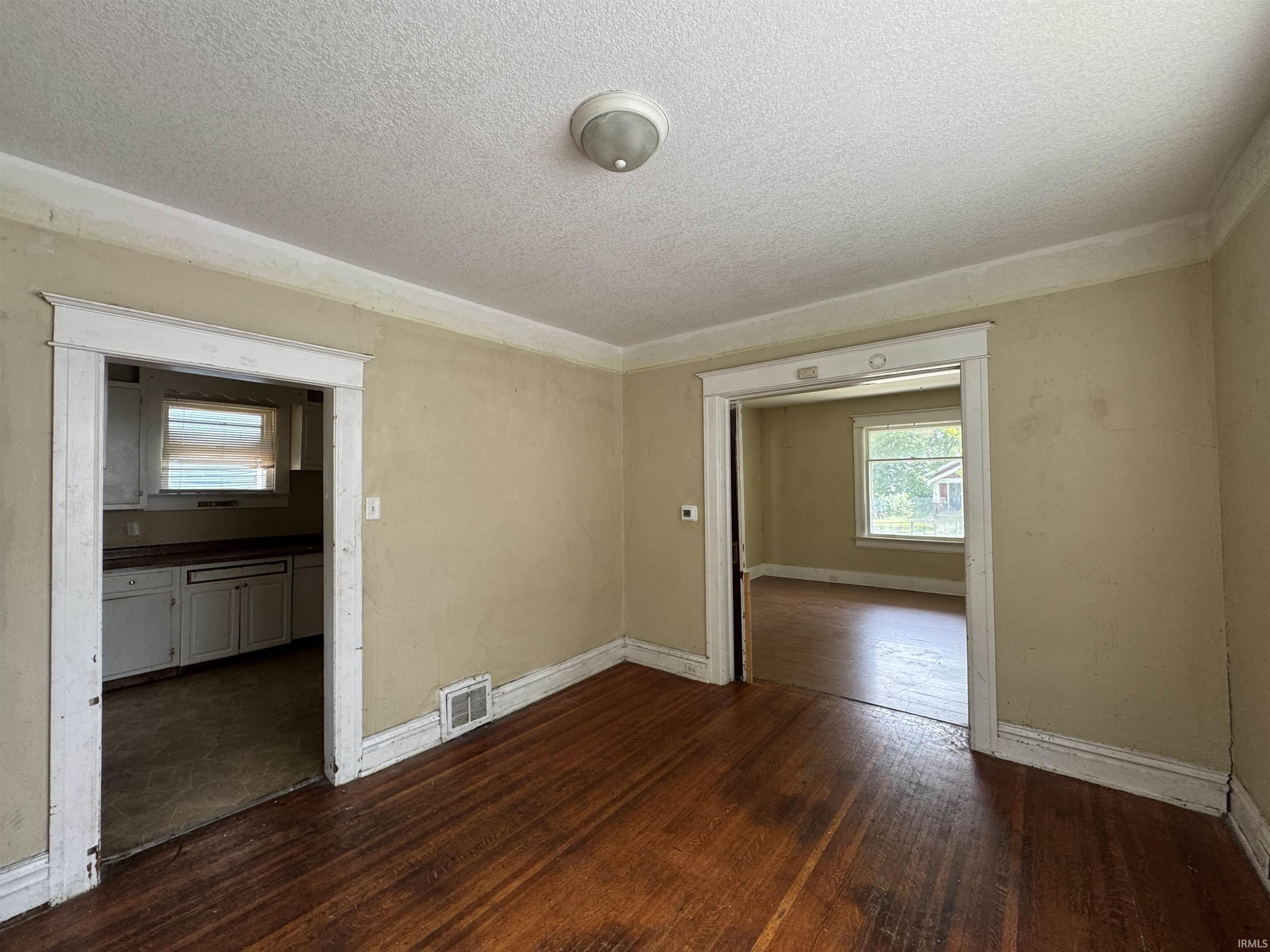 3722 South Harrison Street Fort Wayne, IN 46807 - Photo 5 of 19