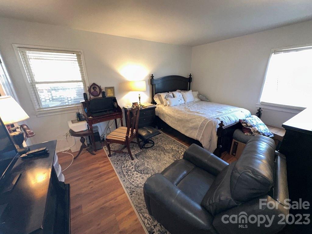 708 Milan Road East Charlotte, NC 28216 - Photo 12 of 22 Gallery Image 12