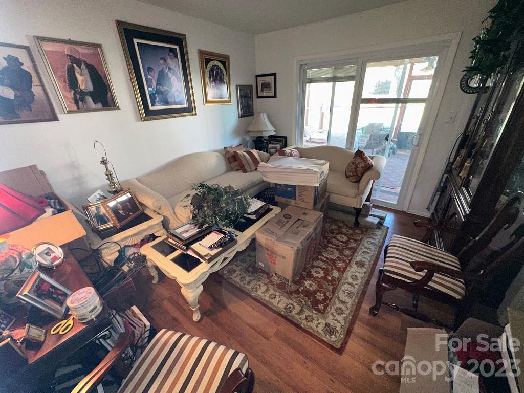 708 Milan Road East Charlotte, NC 28216 - Photo 16 of 22 Gallery Image 16