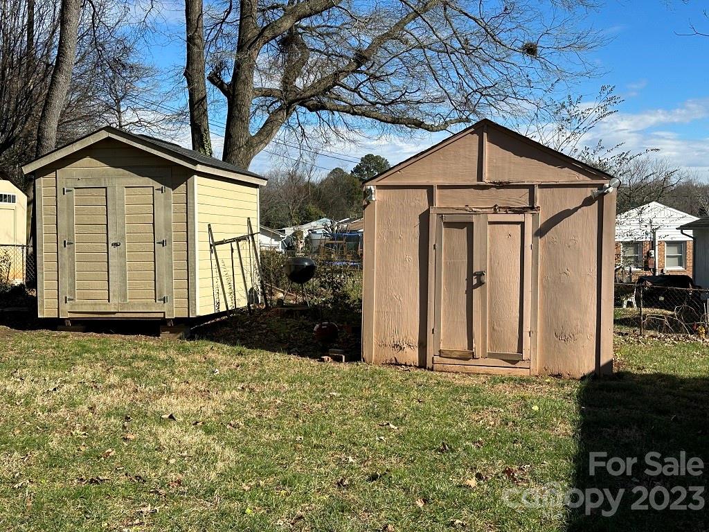 708 Milan Road East Charlotte, NC 28216 - Photo 20 of 22 Gallery Image 20