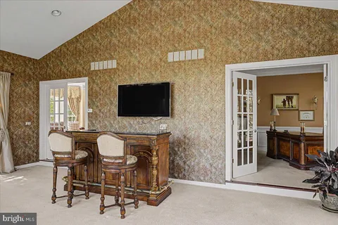 $2,175,000 | 104 Meadowview Drive, Doylestown, PA 18902