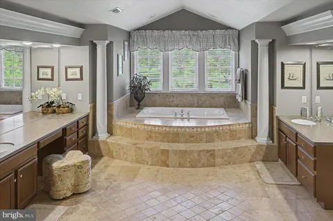 $2,175,000 | 104 Meadowview Drive, Doylestown, PA 18902